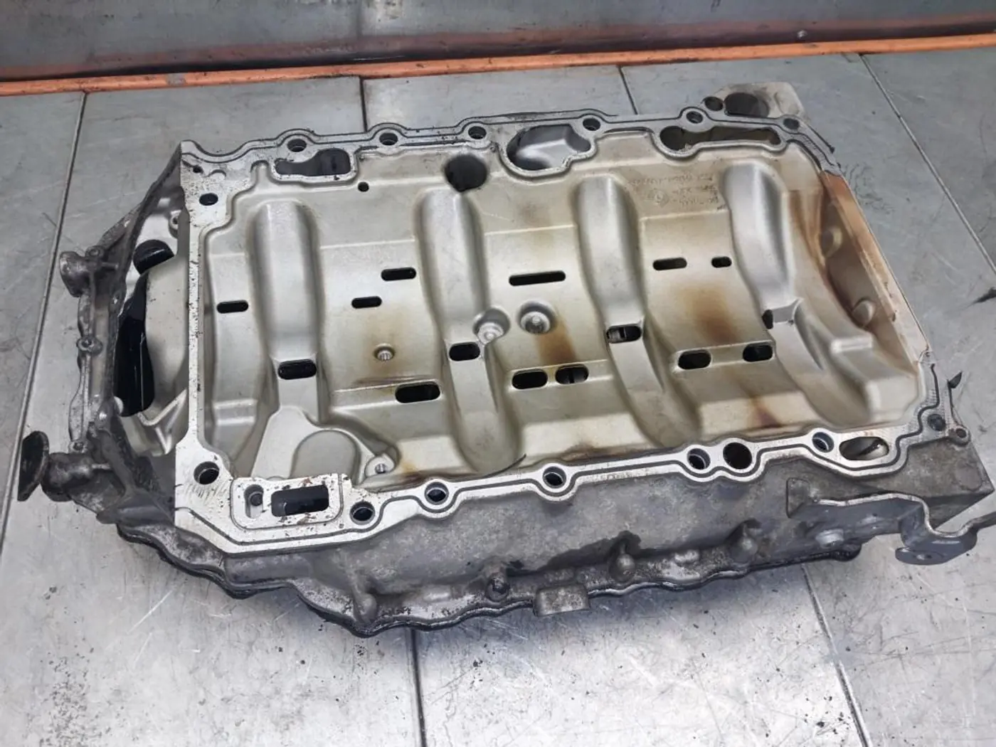 Поддон к Volkswagen Golf 2007