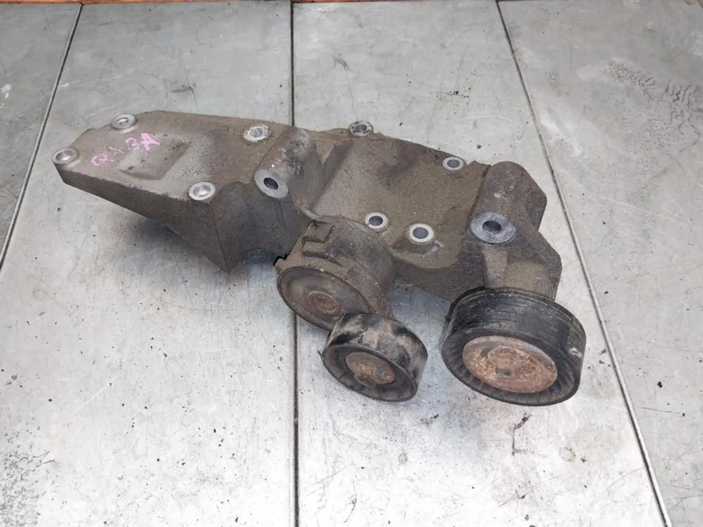 Кронштейн двигателя к Ford Mondeo 2008