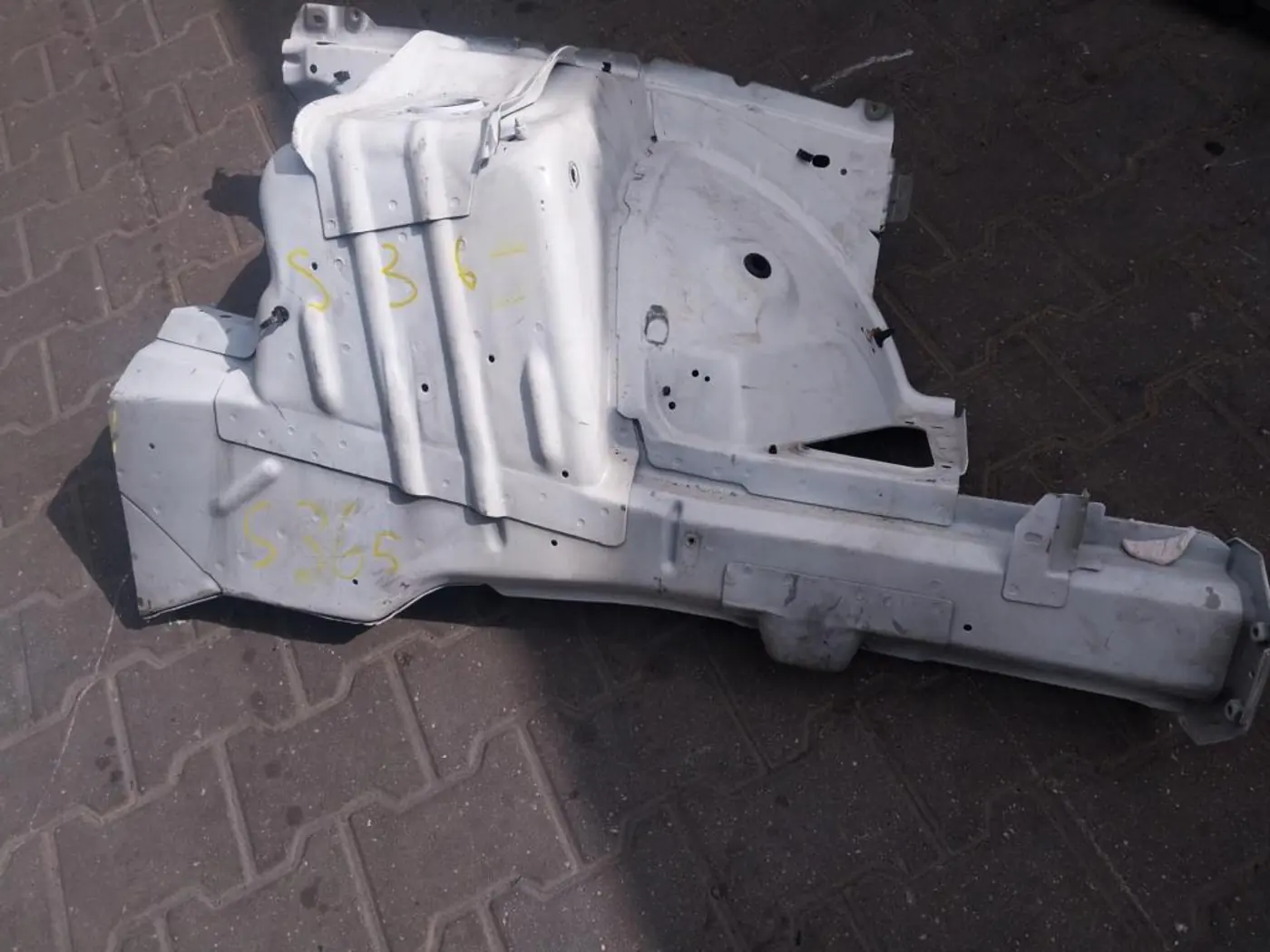 Лонжерон левый к Dodge Challenger 2020