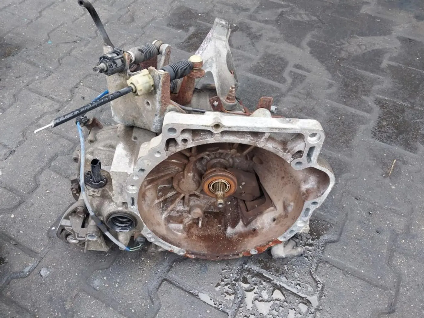КПП механическая (МКПП) к Mazda 3 2003