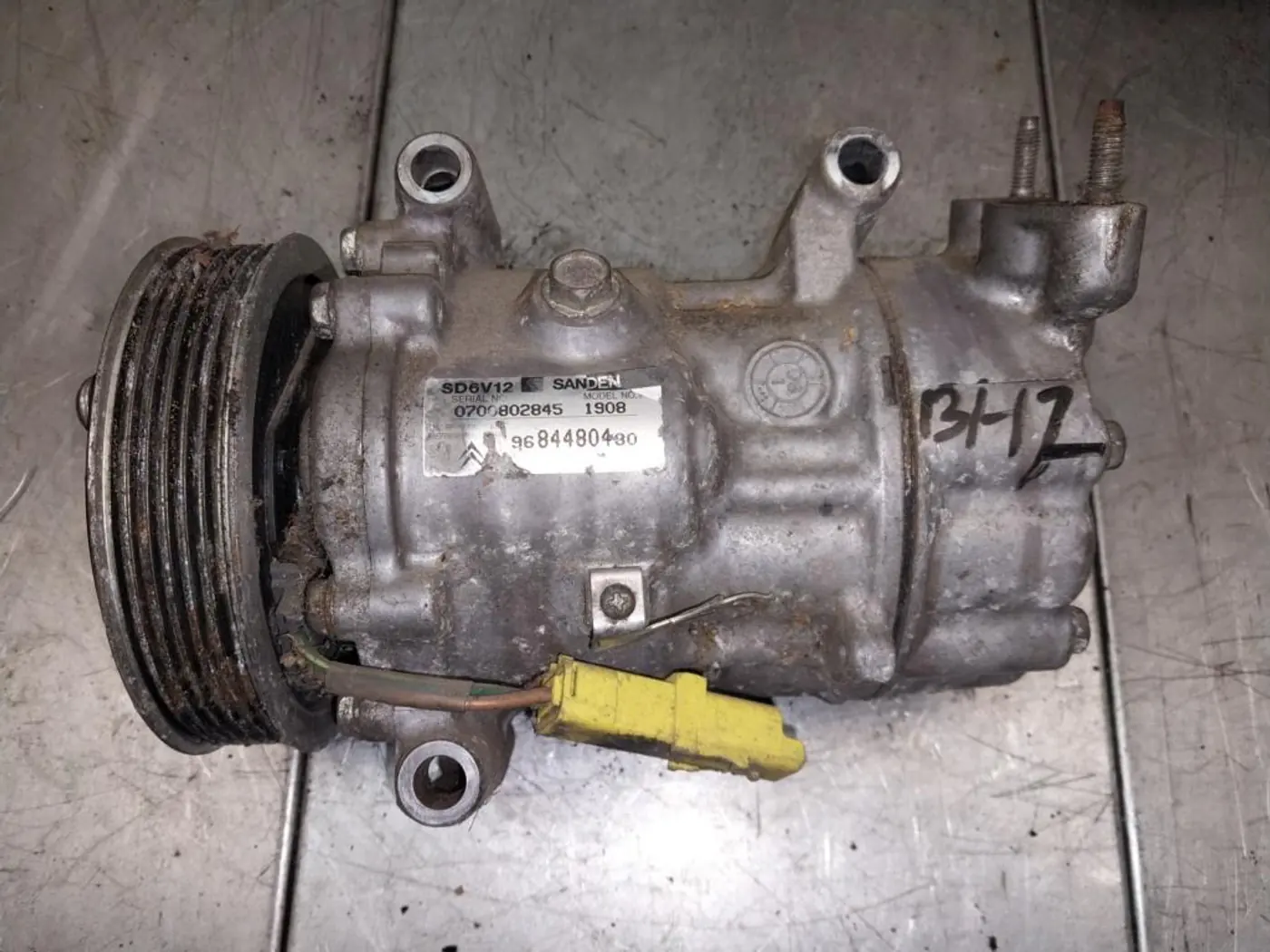 Компрессор кондиционера к Peugeot 206 2008