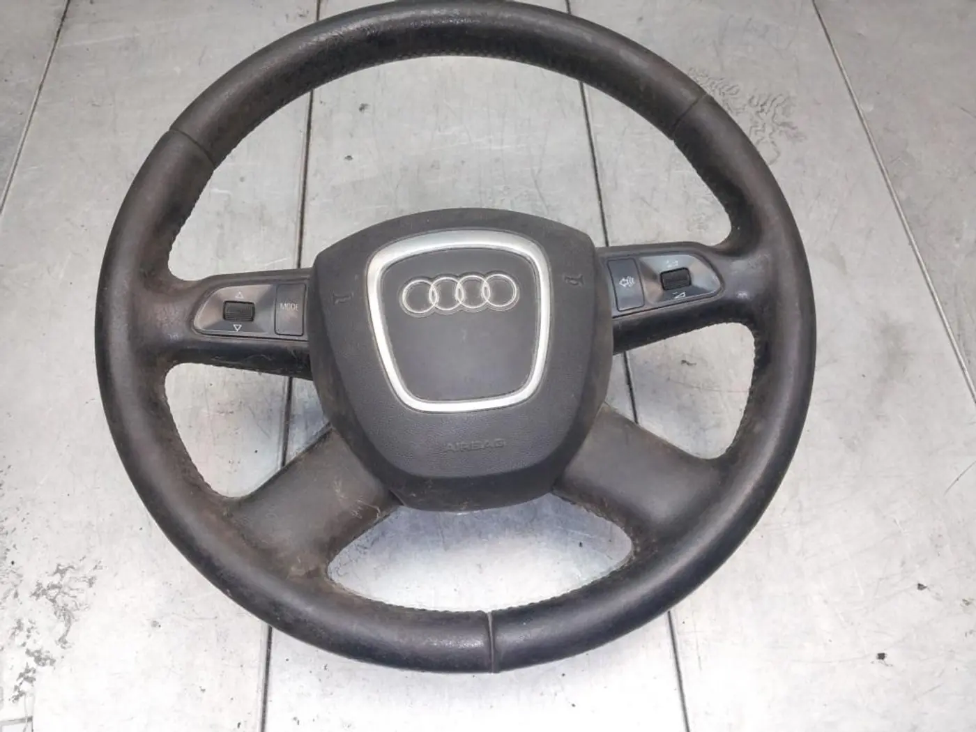 Руль к Audi A5 2010