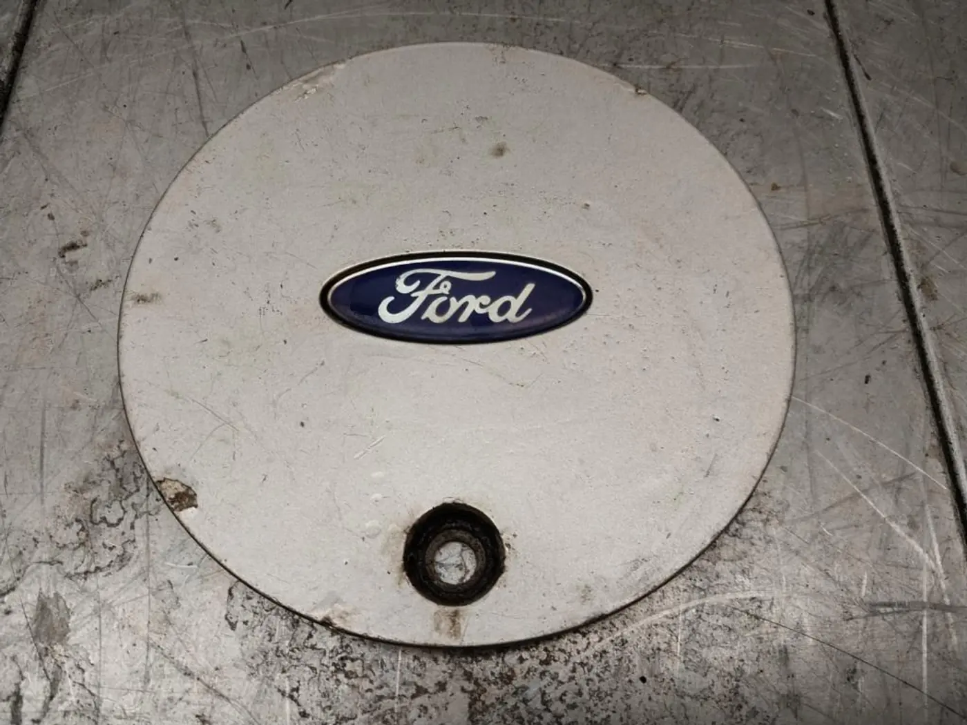 Колпак колесный к Ford Fiesta 1995