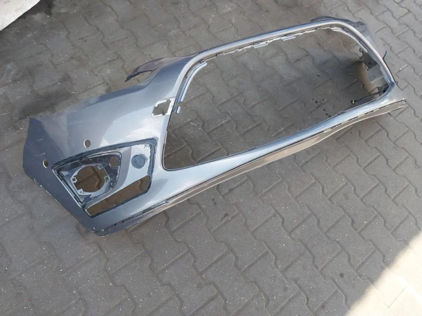 Бампер передний к Ford C-MAX 2013