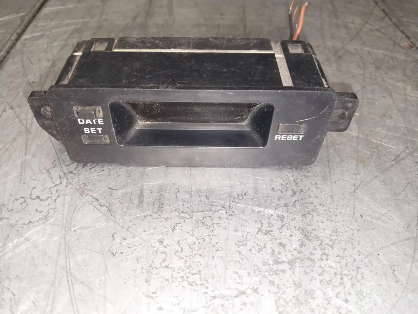 Часы к Mazda 323 1994