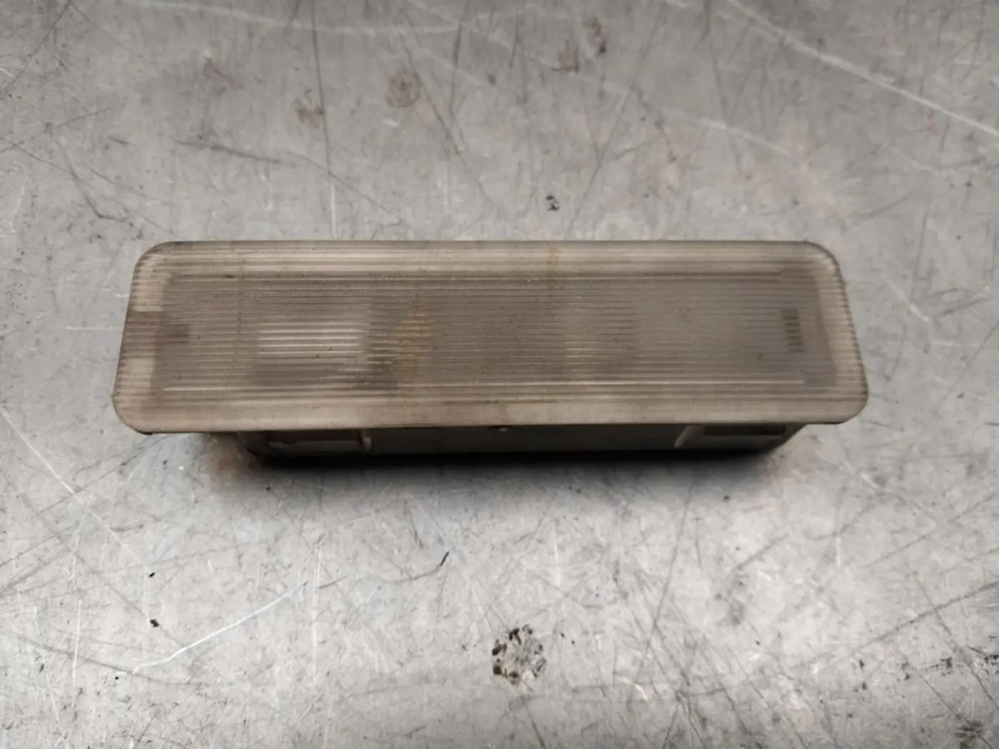 Фонарь салона (плафон) к BMW 7 series 2000