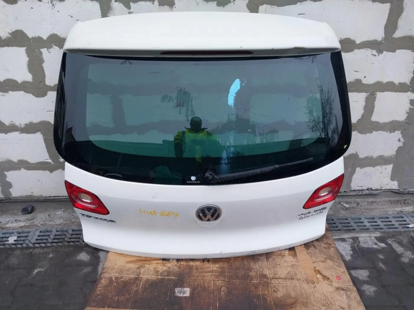 Крышка багажника (дверь 3-5) к Volkswagen Tiguan 2010