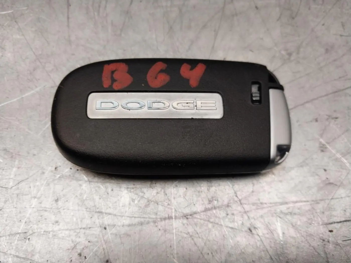 Ключ к Dodge Charger 2020