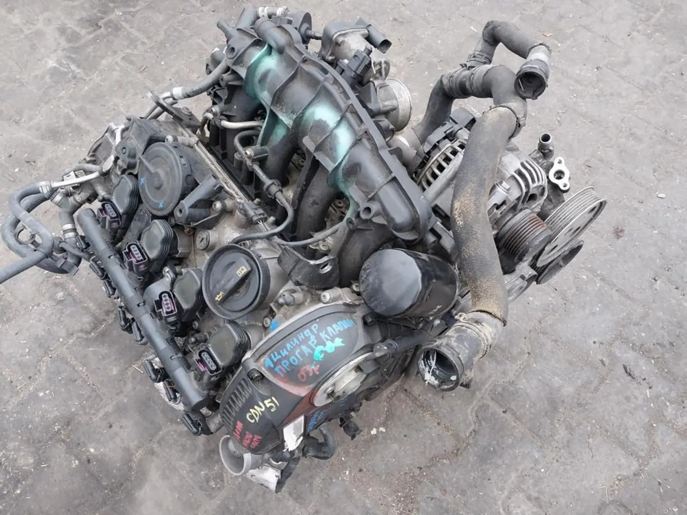 Двигатель к Audi A5 2009