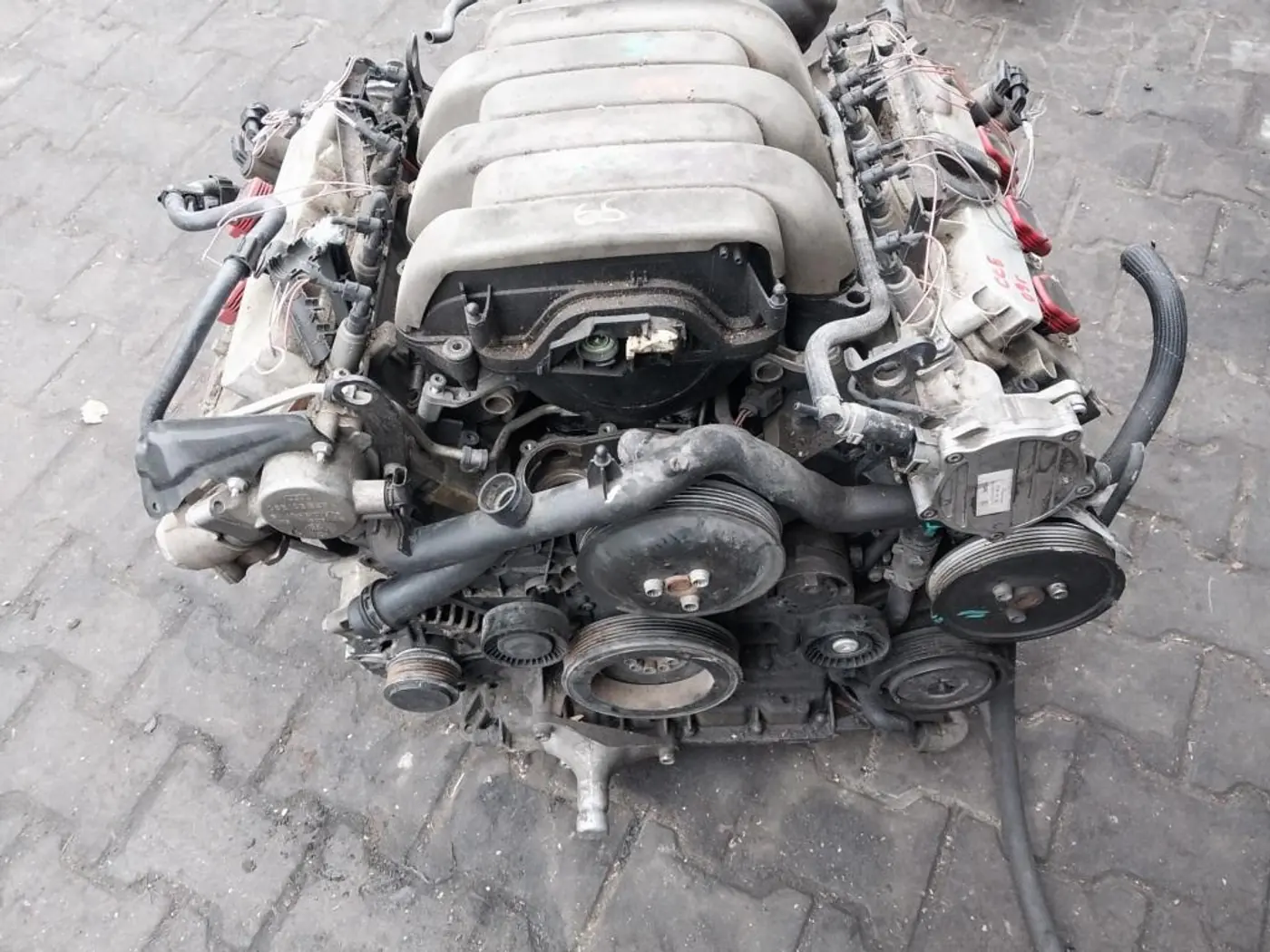 Двигатель к Audi A6 2009