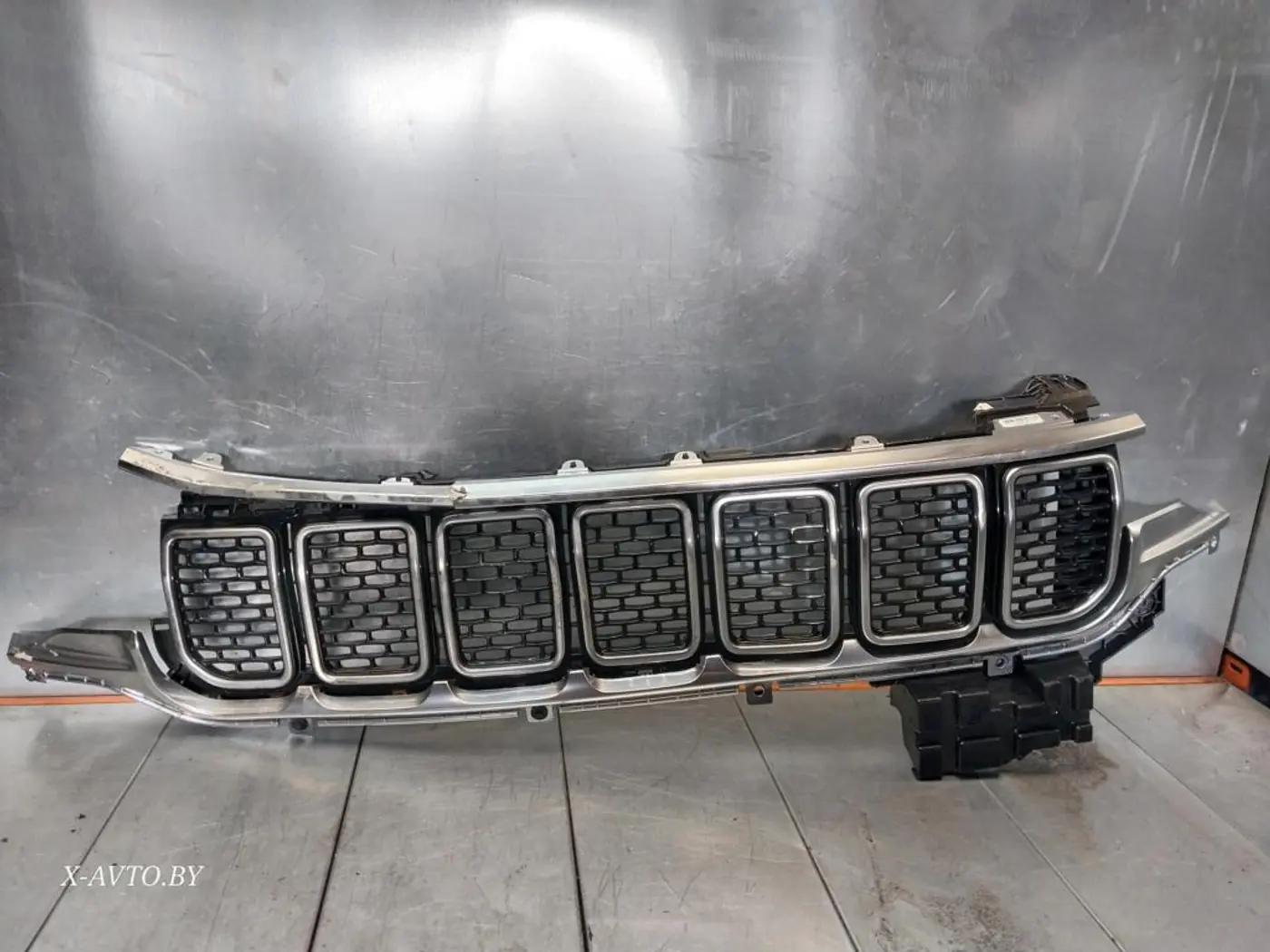 Решетка радиатора к Jeep Grand Wagoneer 2024