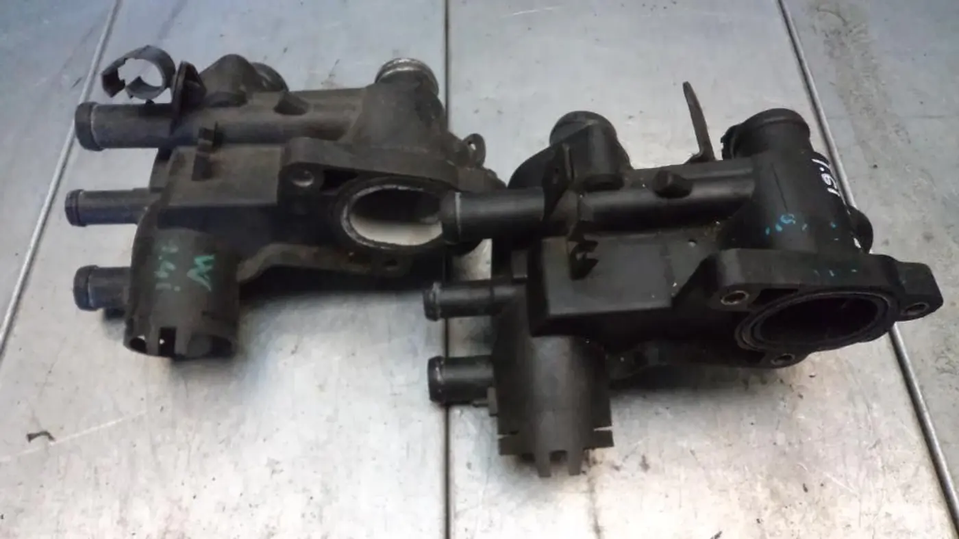 Корпус термостата к SEAT Ibiza 1994