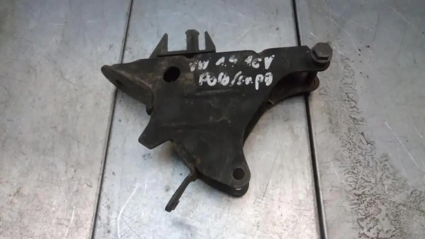 Кронштейн двигателя к SEAT Cordoba 1996