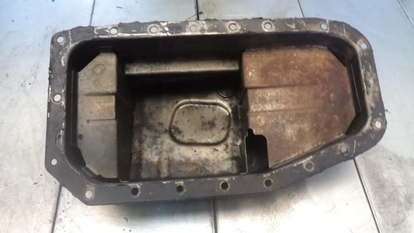 Поддон к Peugeot  2005