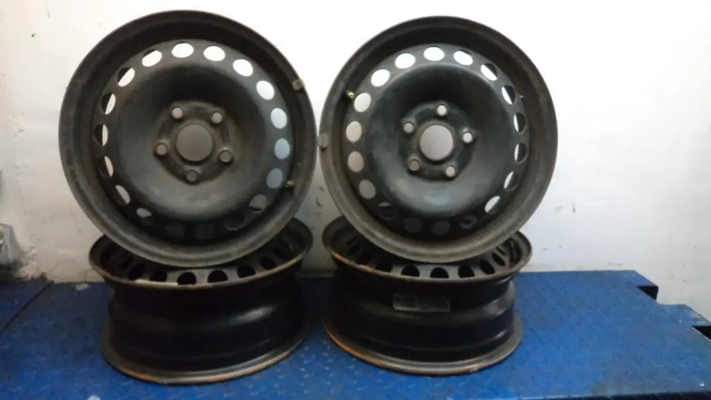 Диск штампованный к Volkswagen Passat 2003