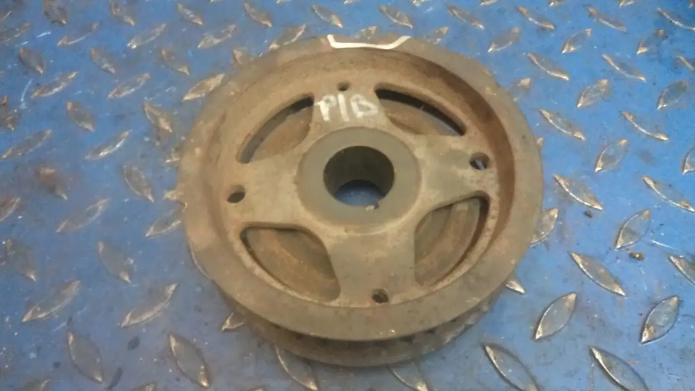 Шкив распредвала к Mazda 323 2003