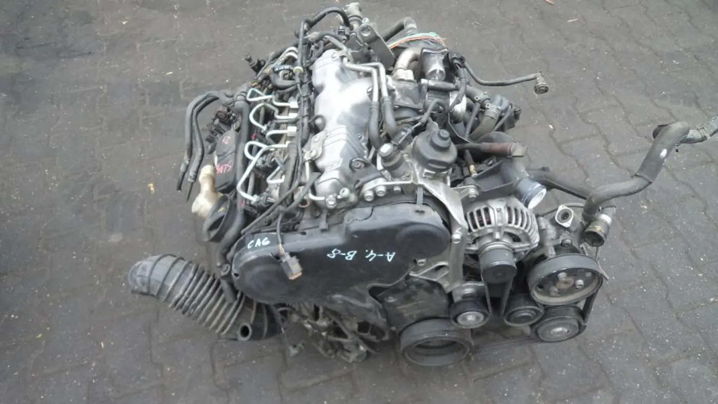 Двигатель к Audi A4 2008