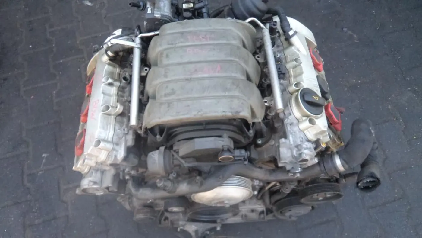 Двигатель к Audi A6 2005
