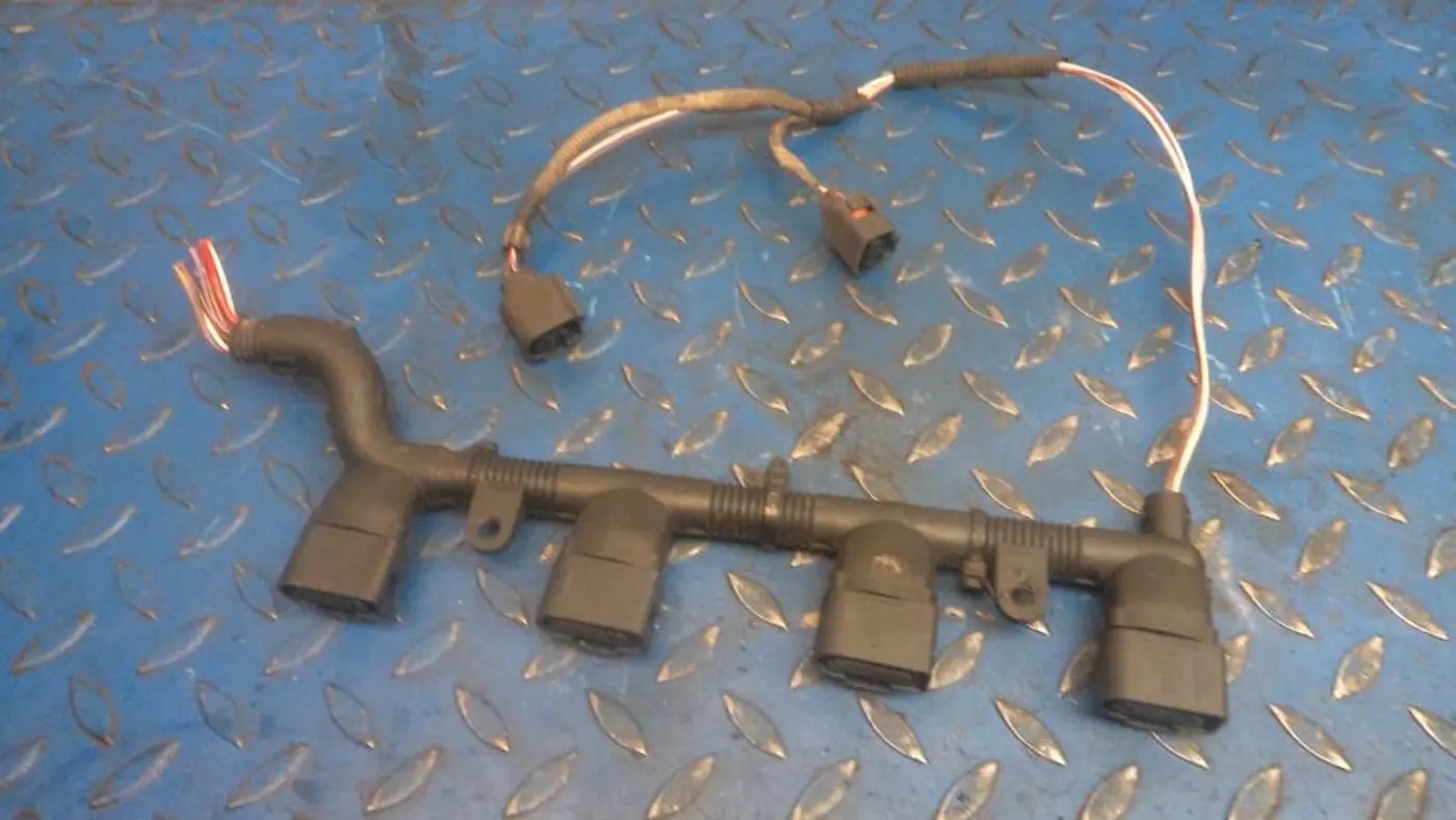 Проводка двигателя к SEAT Toledo 2006