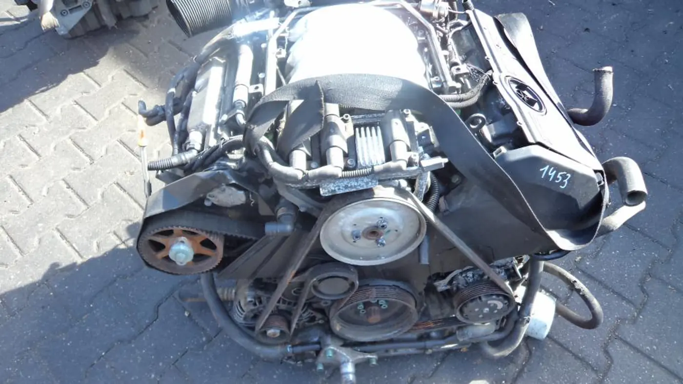 Двигатель к Audi A6 2002