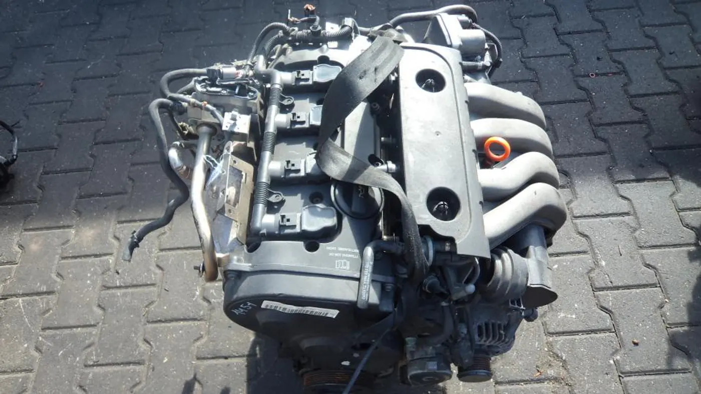 Двигатель к Volkswagen Jetta 2004