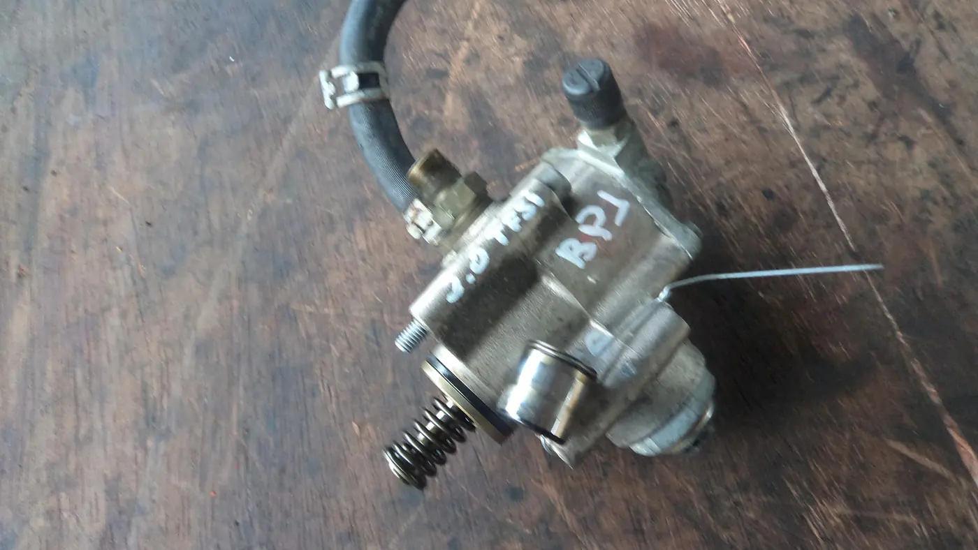 ТНВД к Audi A4 2008
