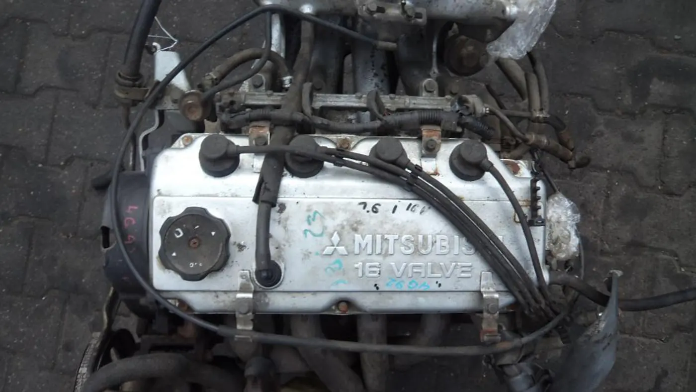 Двигатель к Mitsubishi Mirage 1999