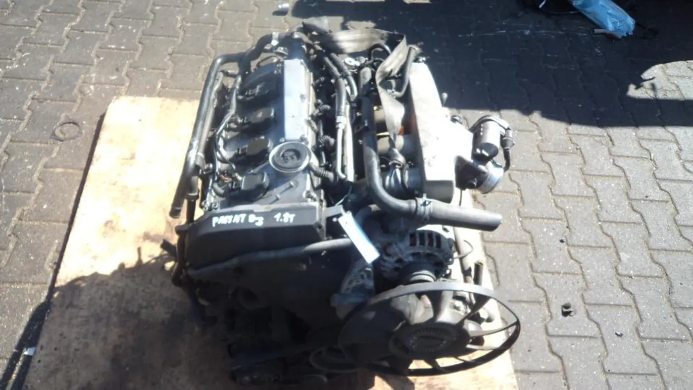 Двигатель к Audi A6 2001