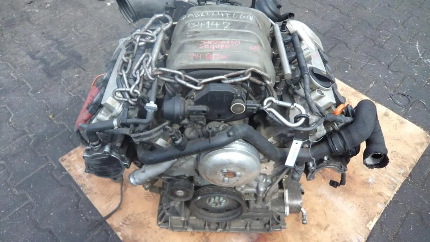 Двигатель к Audi A6 2005