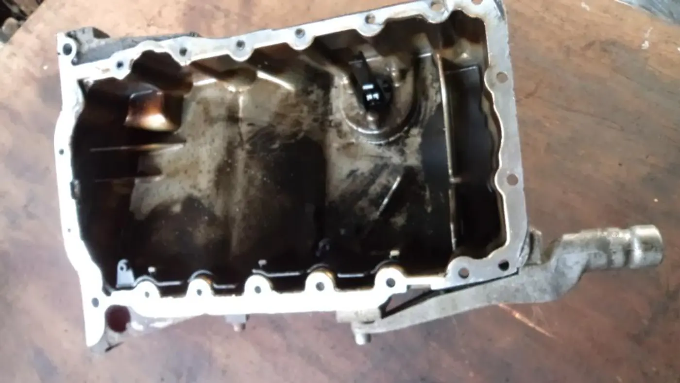 Поддон к Audi A4 2008