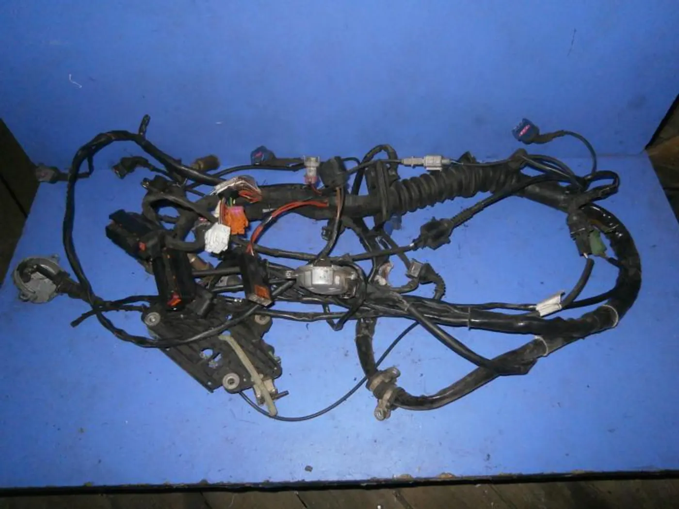 Проводка двигателя к Audi A6 1999