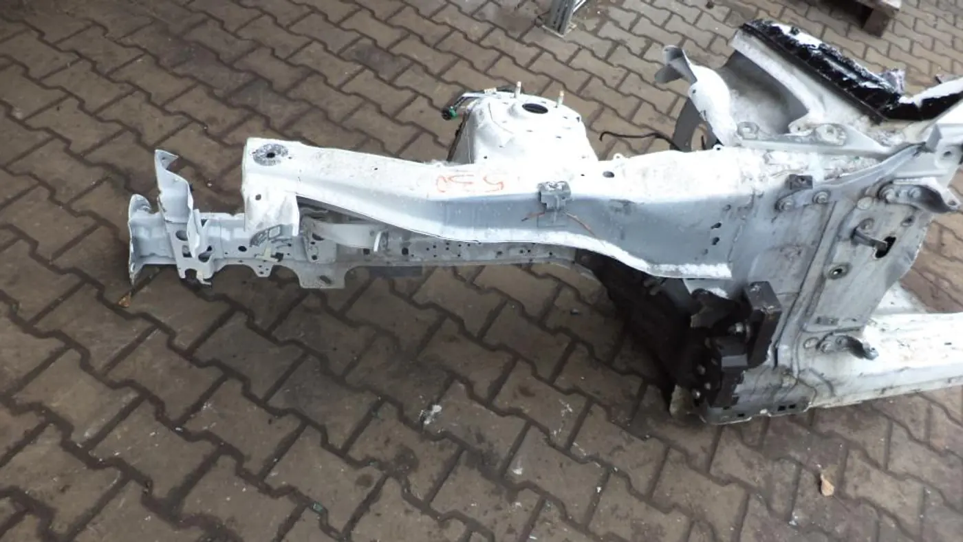 Четверть передняя левая к Ford Mustang 2014