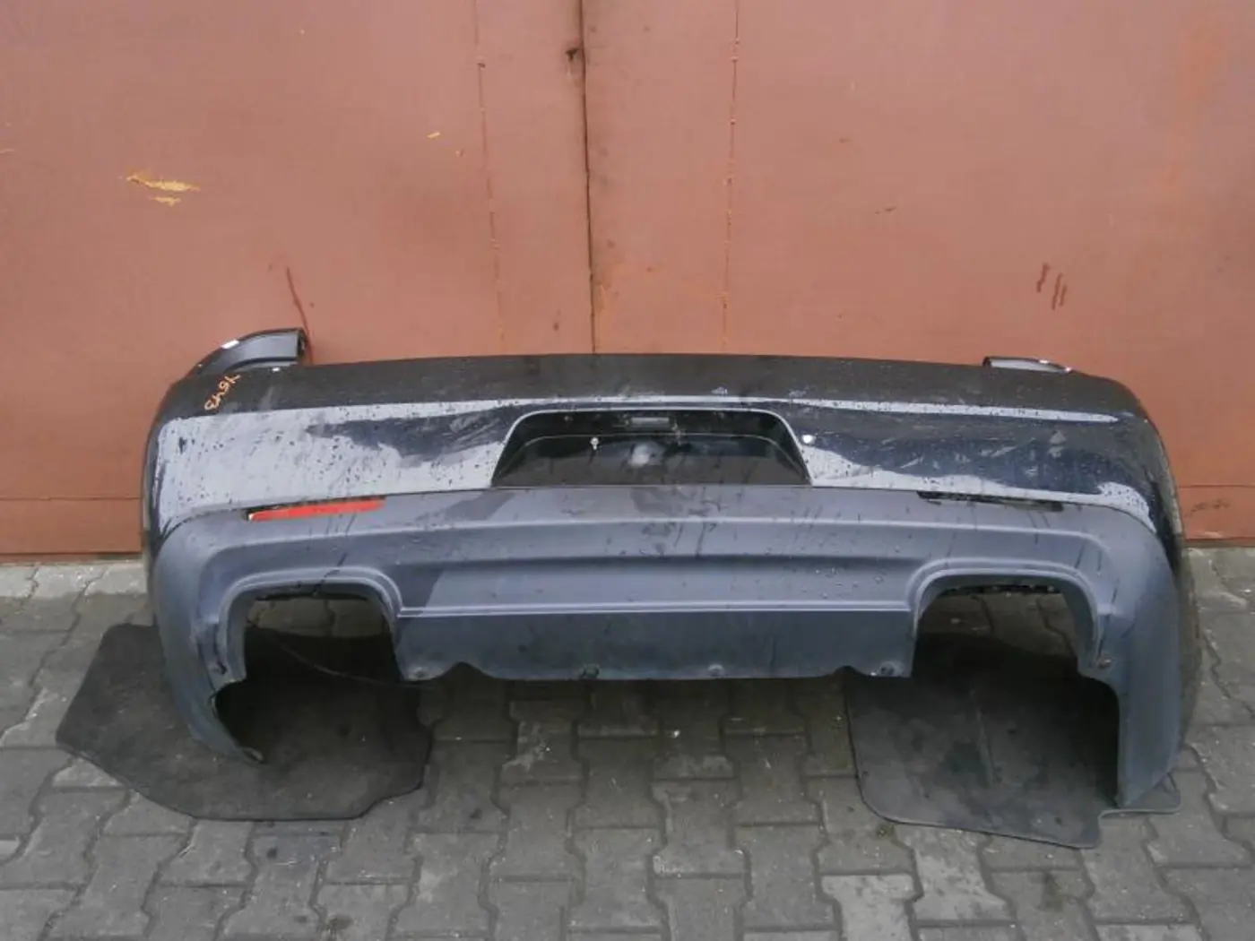 Бампер задний к Dodge Challenger 2018