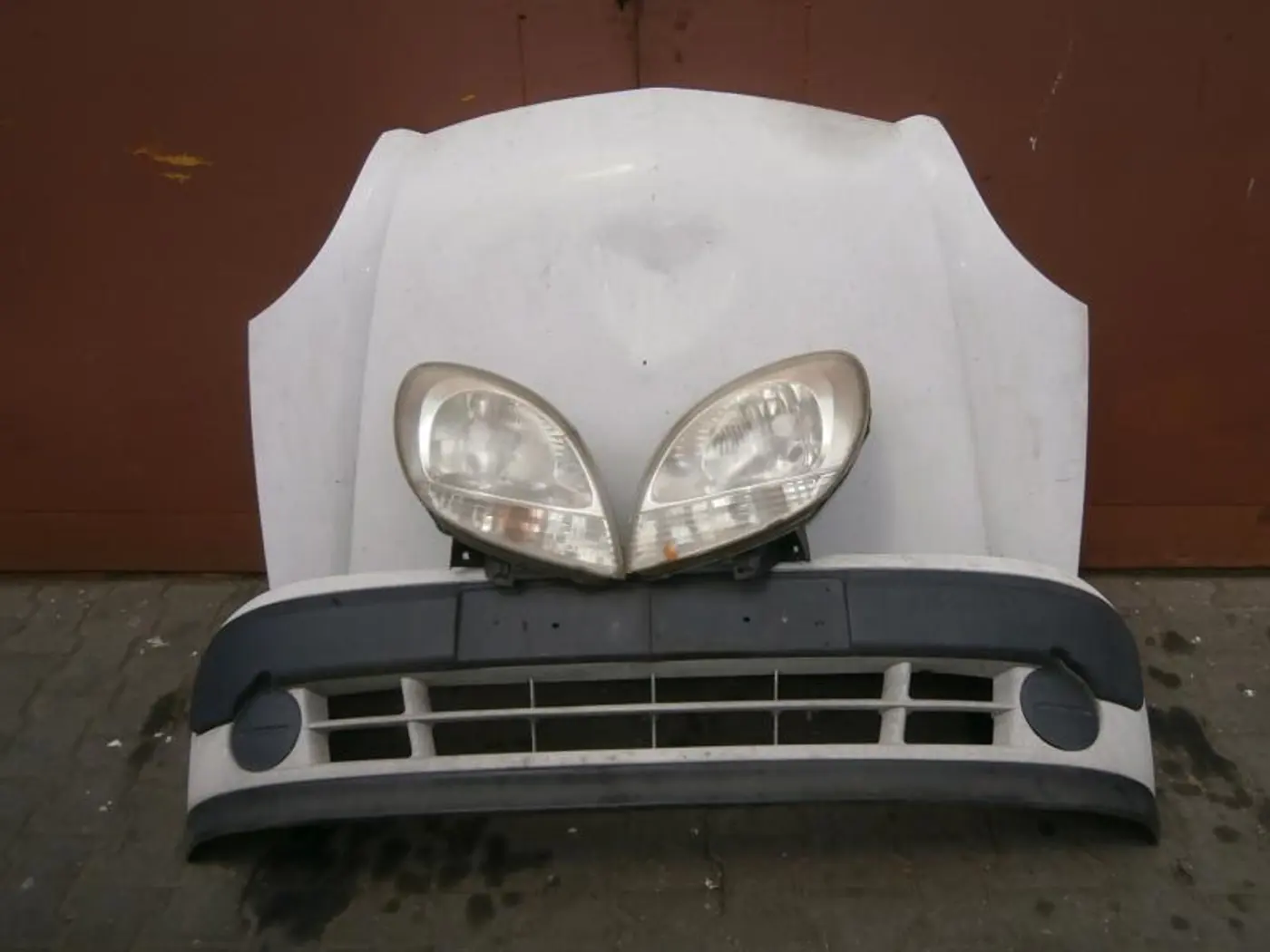 Фара правая к Renault Kangoo 2003