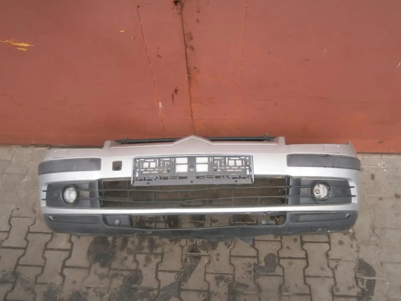 Бампер передний к Citroen C5 2006