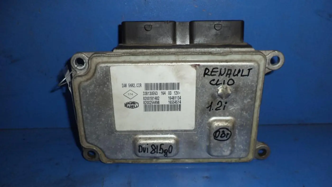 Блок управления двигателем к Renault Clio 2003