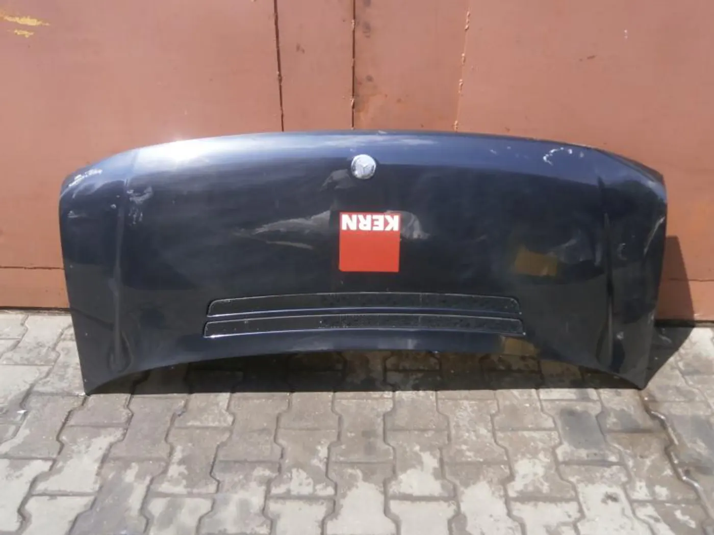 Капот к Mercedes-Benz Vito 2003