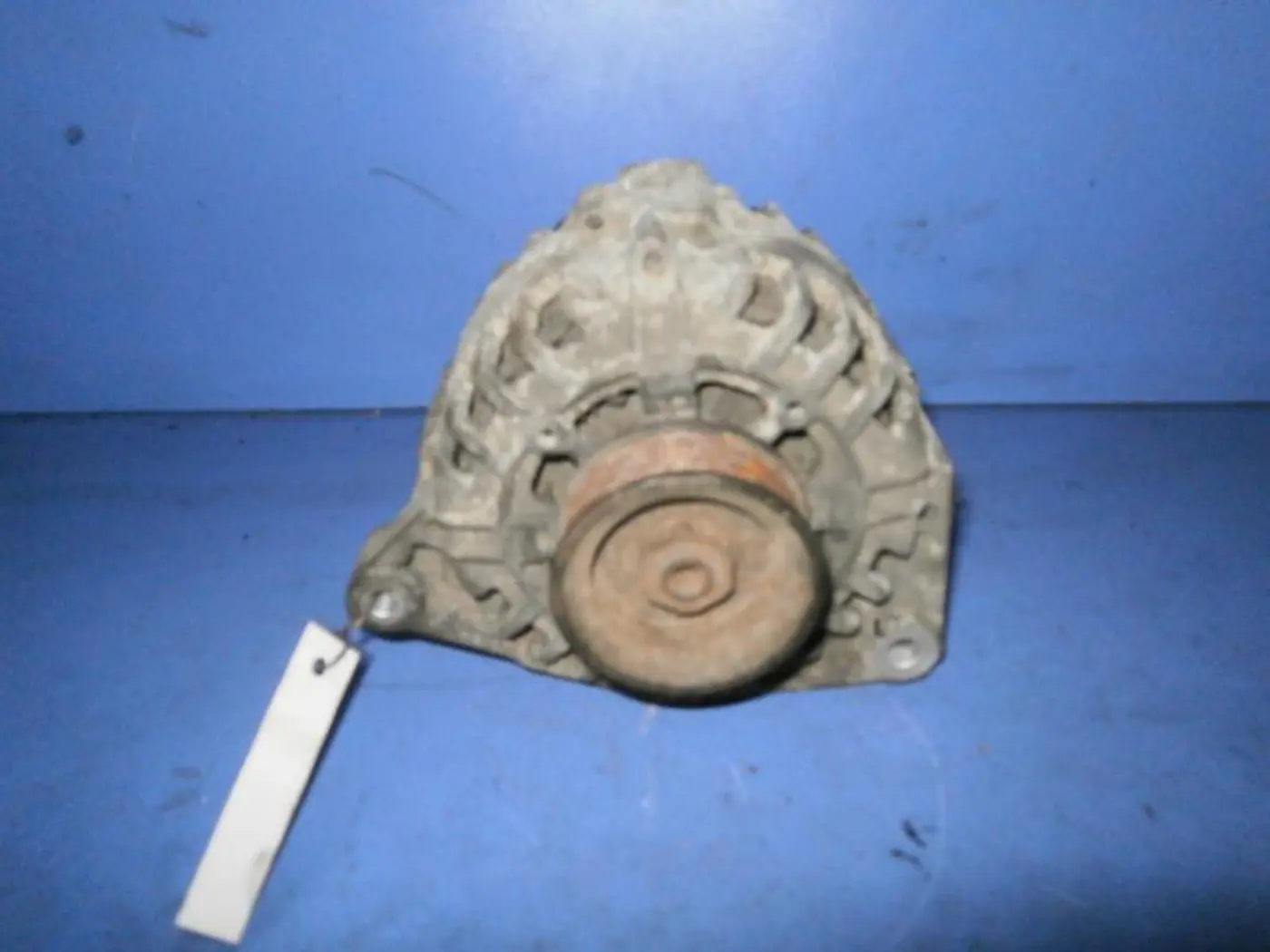 Генератор к Audi A4 1999