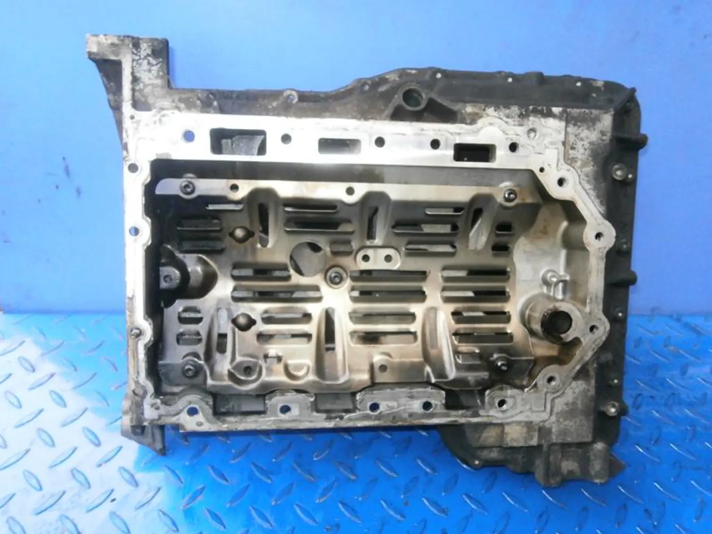 Поддон к Land Rover Range Rover 2010