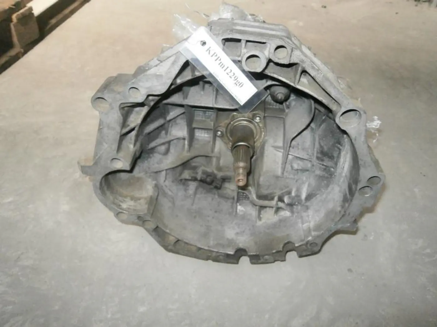 КПП механическая (МКПП) к Audi A4 1998