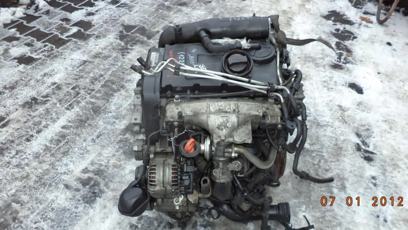 Двигатель к SEAT Leon 2005