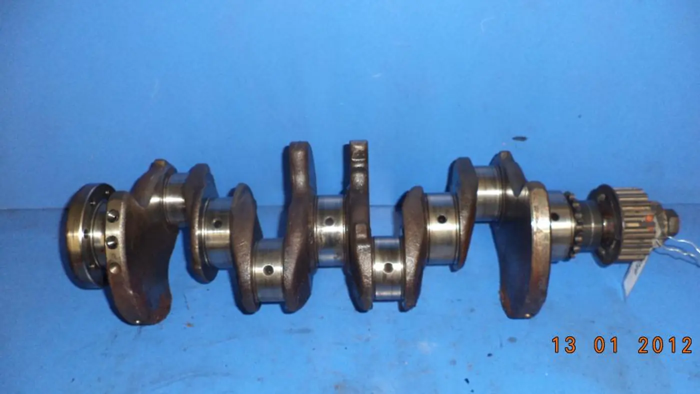 Коленвал к Peugeot  1999