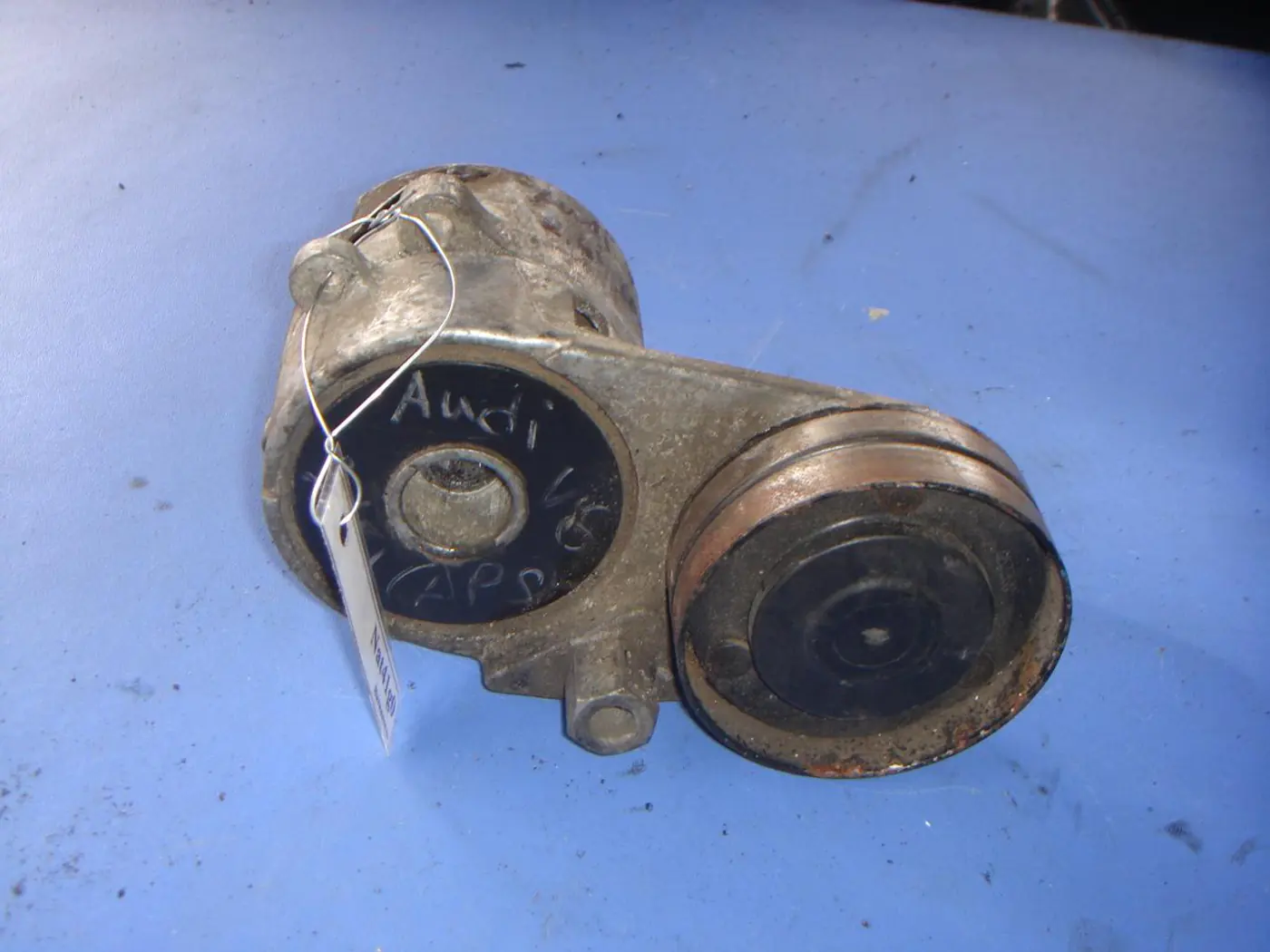 Натяжитель к Audi A4 1998