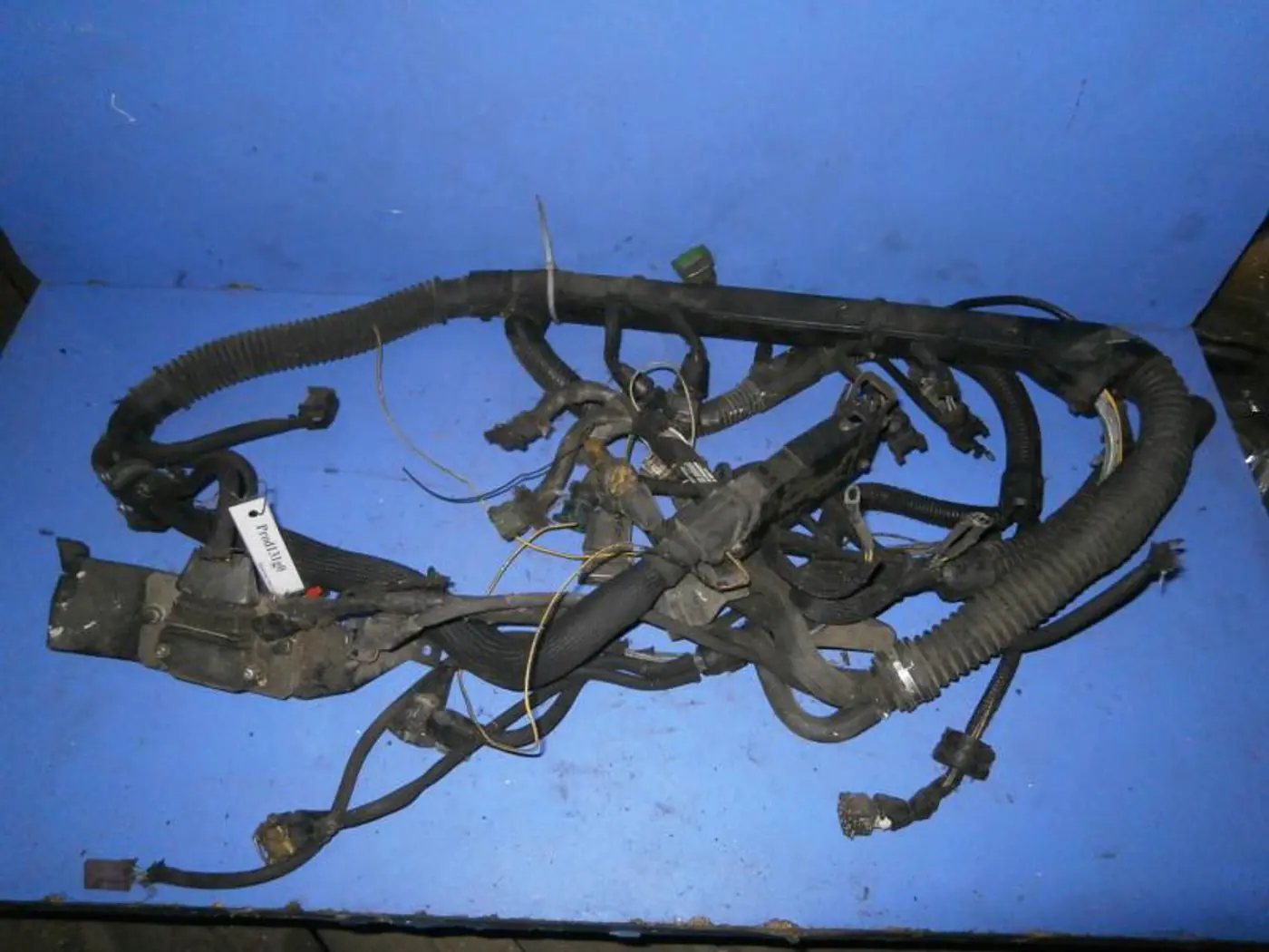 Проводка двигателя к BMW 3 1993