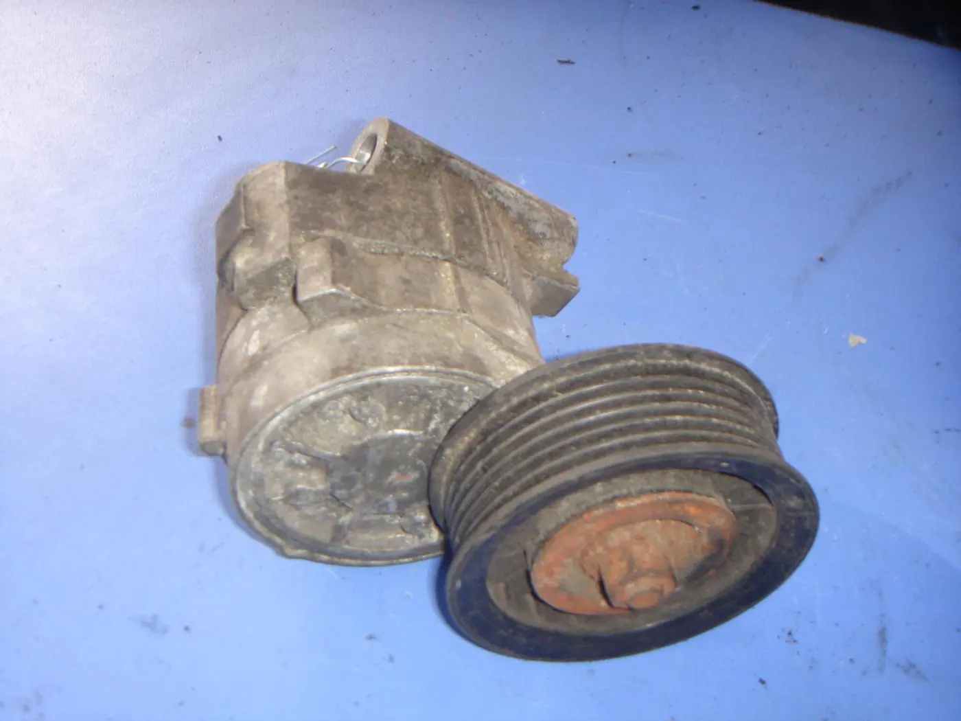 Натяжитель к Opel Omega 1997