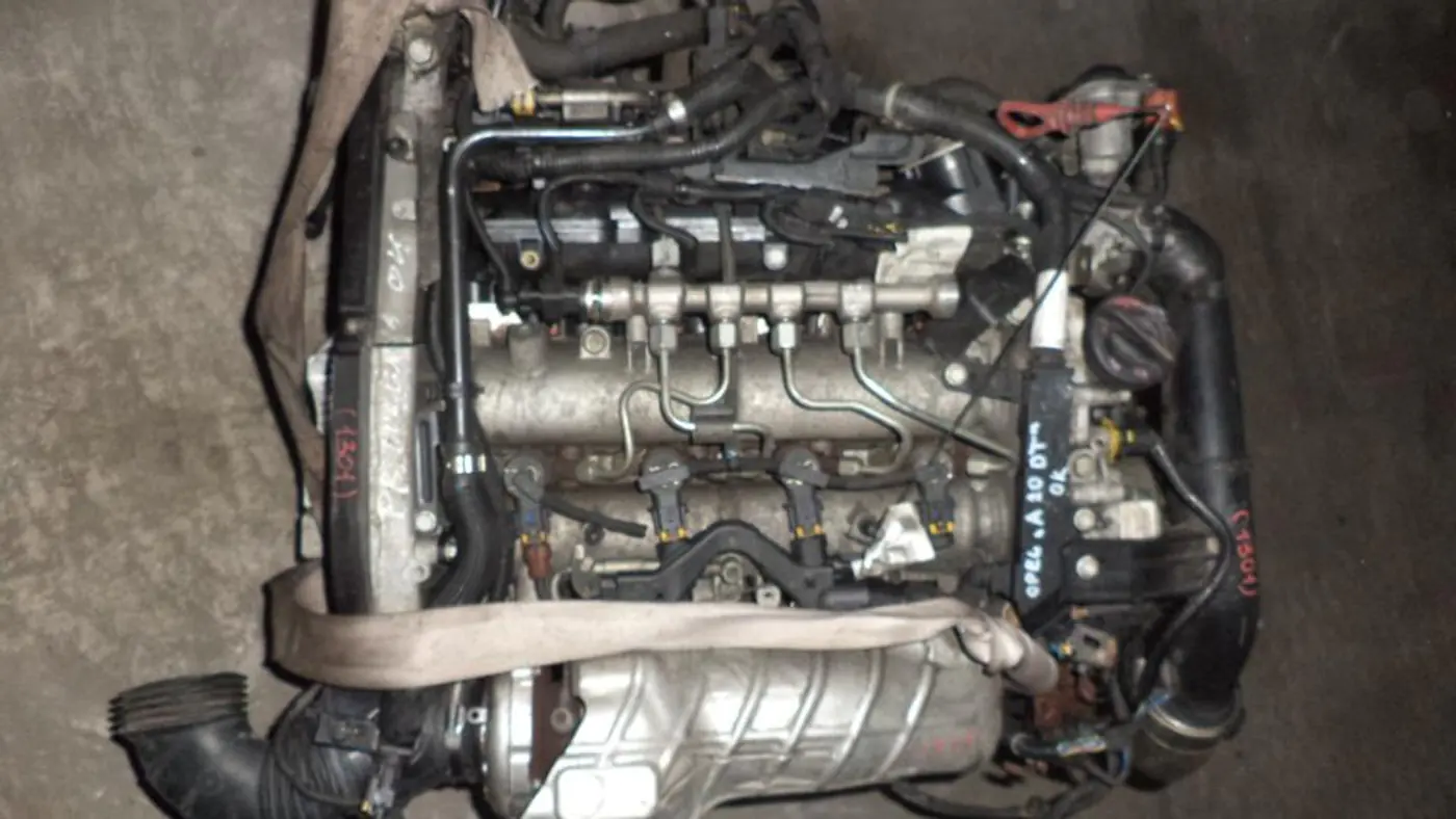 Двигатель к Opel Insignia 2009