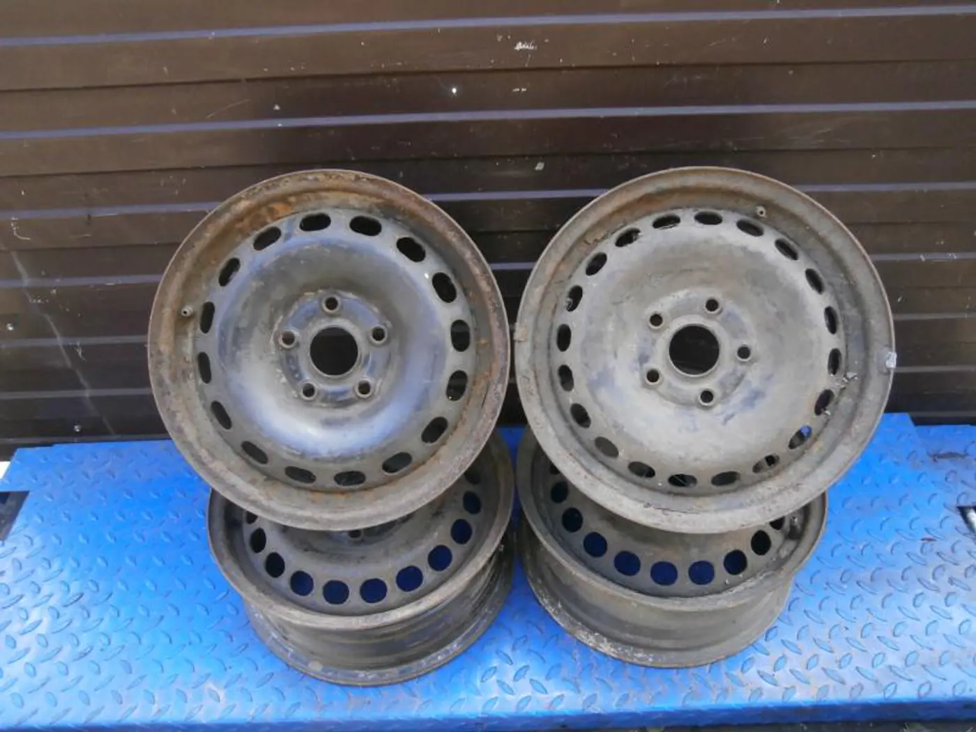 Диск штампованный к Volkswagen Passat 1999