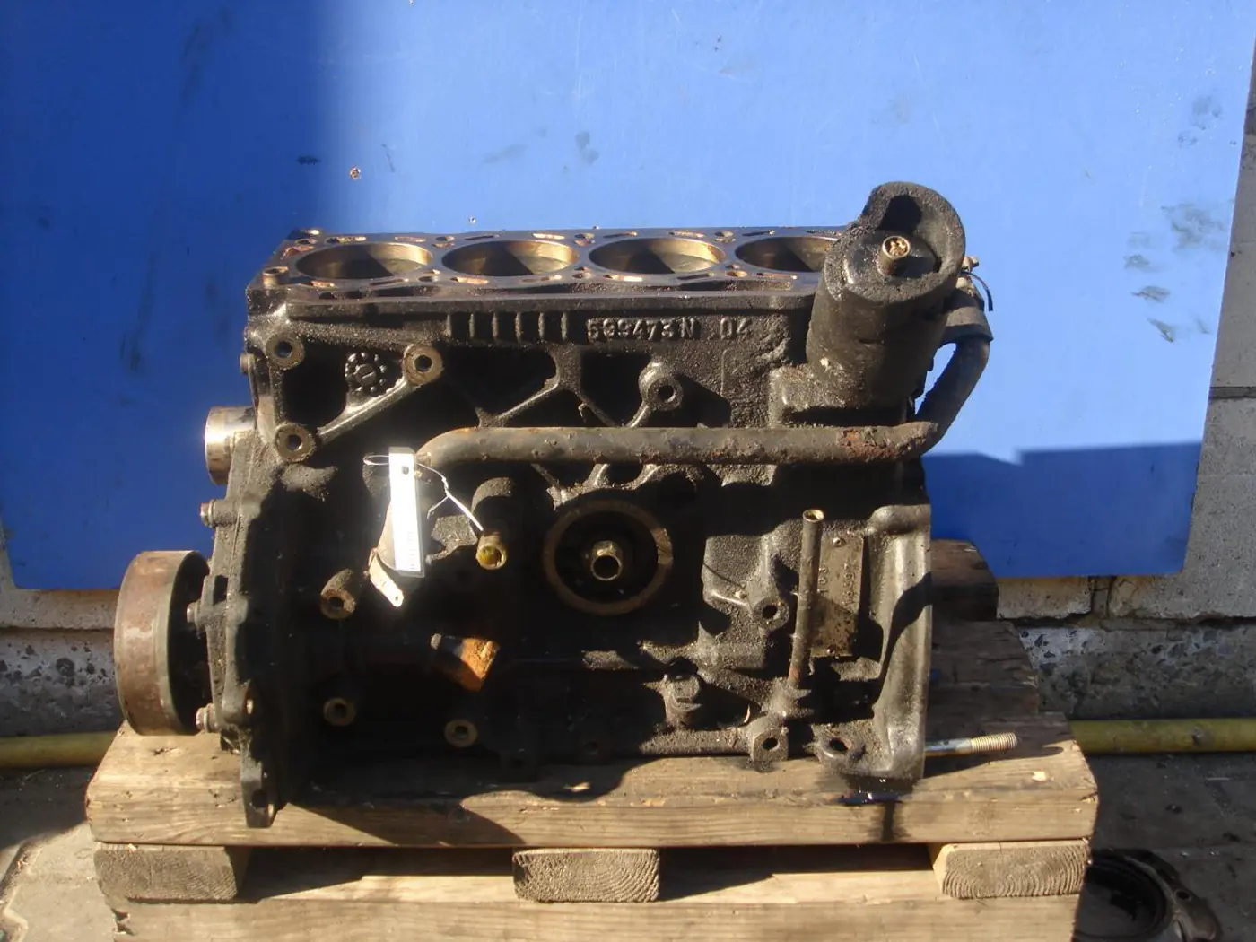 Блок цилиндров к Volvo 460 1992