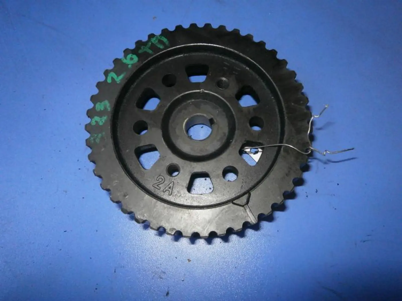 Шкив ТНВД к Mazda 323 2000