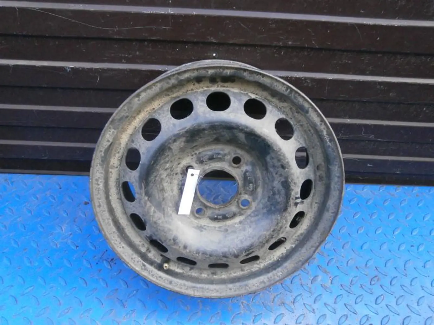 Диск штампованный к Volvo S40 1997